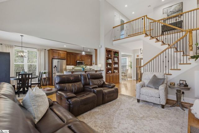 194 Yacht Drive, Laurens, SC 29360