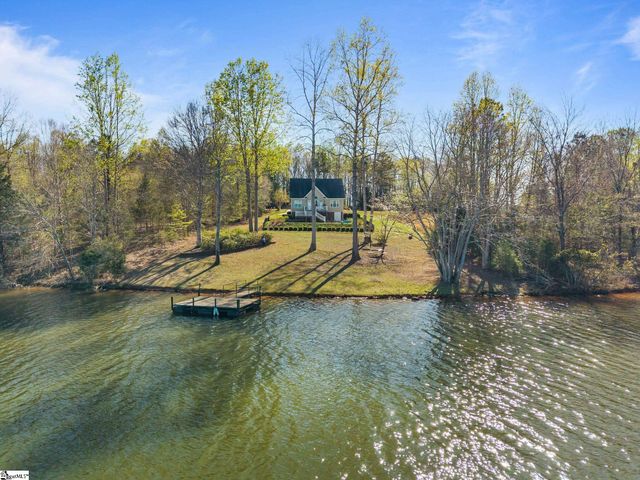 194 Yacht Drive, Laurens, SC 29360