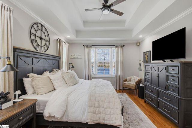 194 Yacht Drive, Laurens, SC 29360