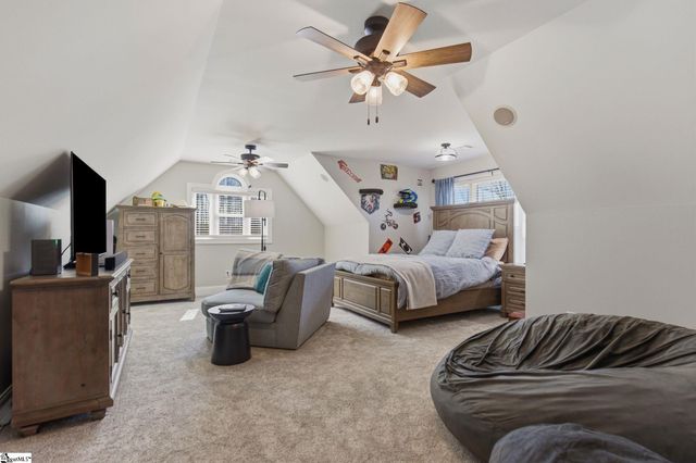 194 Yacht Drive, Laurens, SC 29360