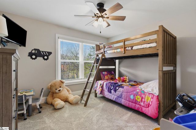 194 Yacht Drive, Laurens, SC 29360