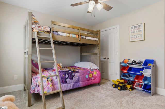 194 Yacht Drive, Laurens, SC 29360