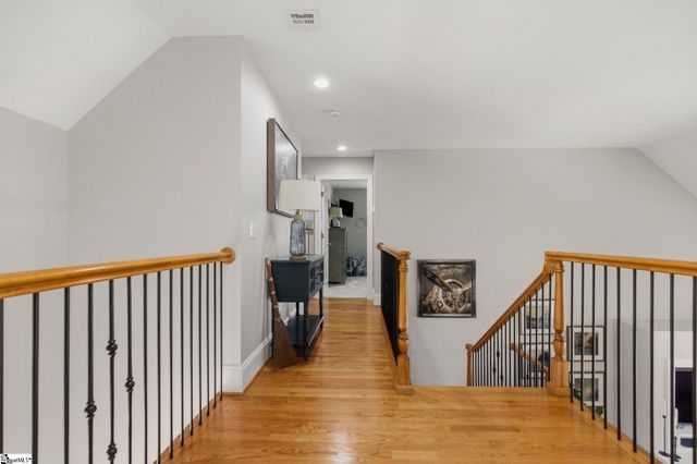 194 Yacht Drive, Laurens, SC 29360