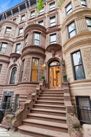 35 W 71st St Fl 1, New York City, NY 10023