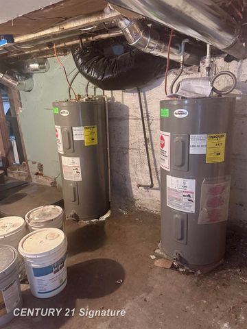 248 Adams Street, Bay City, MI 48708