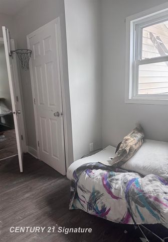 248 Adams Street, Bay City, MI 48708