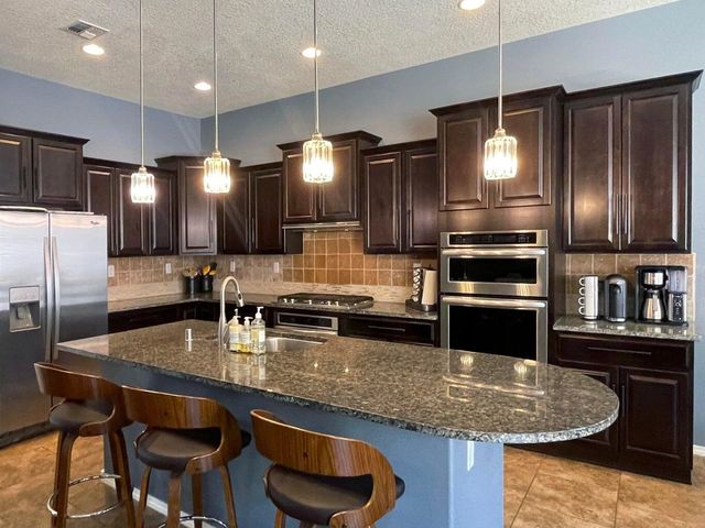 27 Vista Larga Place NE, Rio Rancho, NM 87124