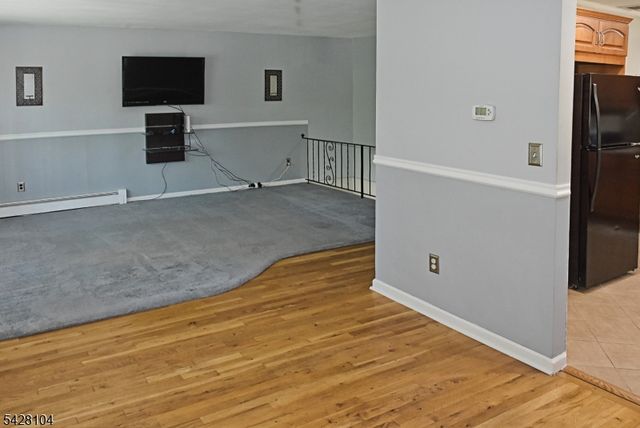 121 Leland Trl, Hopatcong Boro, NJ 07843