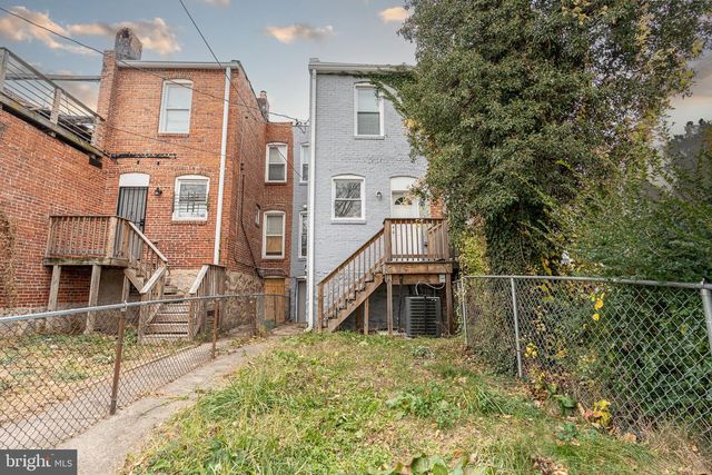 1605 CARSWELL ST, Baltimore, MD 21218