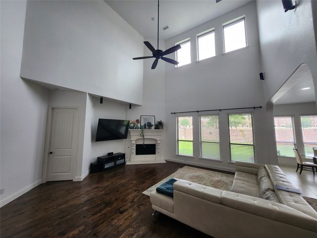 10647 Kingsford Lane, Frisco, TX 75035