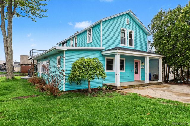 1430 Rossdale Drive, Waterford Charter Township, MI 48328