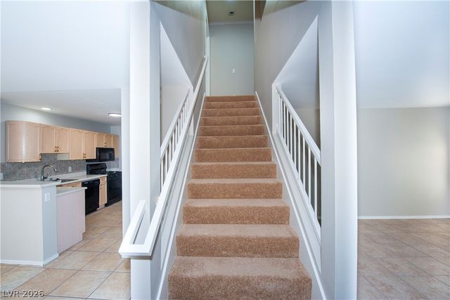 8444 Stoney Bluff Avenue, Las Vegas, NV 89129