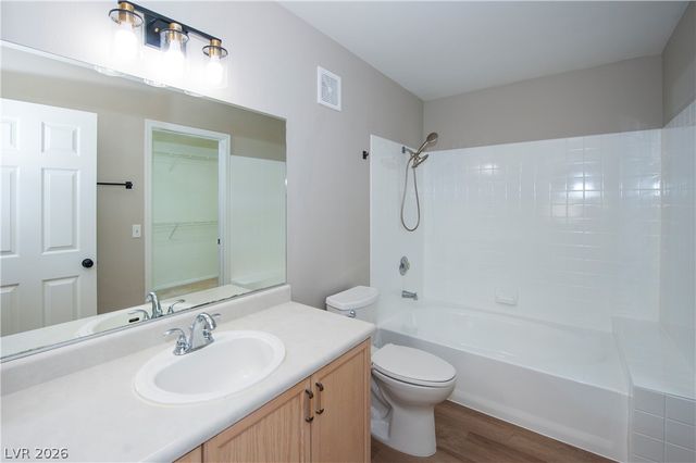 8444 Stoney Bluff Avenue, Las Vegas, NV 89129