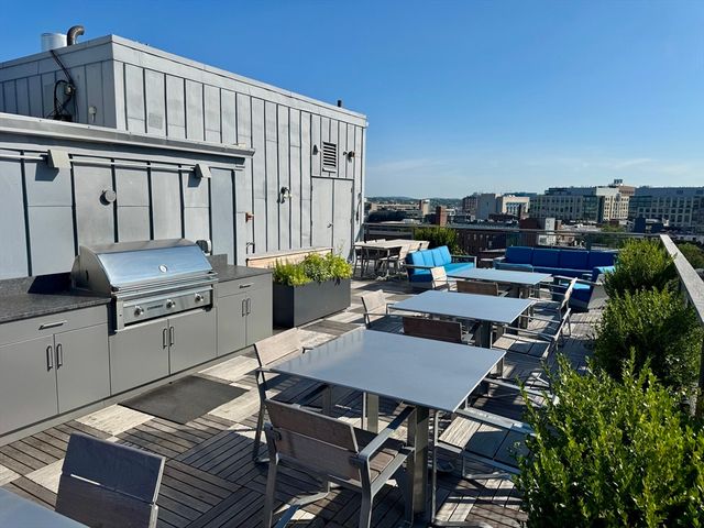 485-495 Harrison Ave 201, Boston, MA 02118