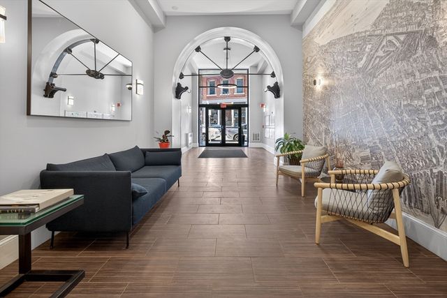 485-495 Harrison Ave 201, Boston, MA 02118