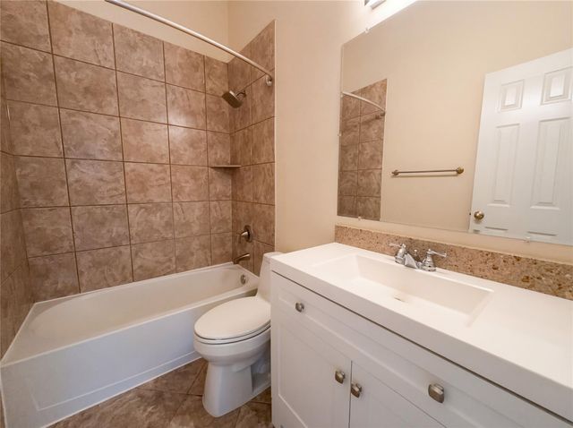 8707 Rocky Knoll Lane, Rosenberg, TX 77469