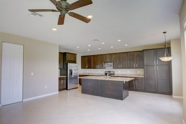 2916 Payson Way, Wellington, FL 33414