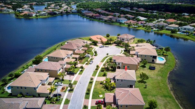2916 Payson Way, Wellington, FL 33414