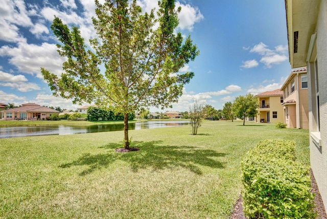 2916 Payson Way, Wellington, FL 33414
