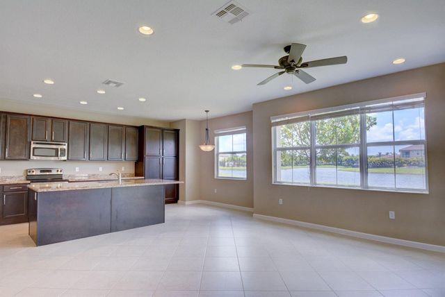 2916 Payson Way, Wellington, FL 33414