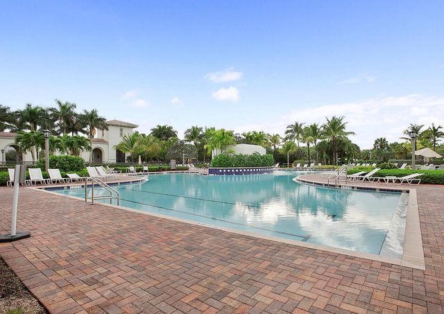 2916 Payson Way, Wellington, FL 33414
