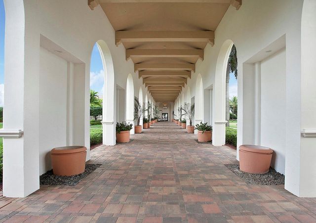 2916 Payson Way, Wellington, FL 33414