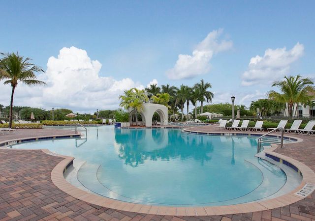 2916 Payson Way, Wellington, FL 33414