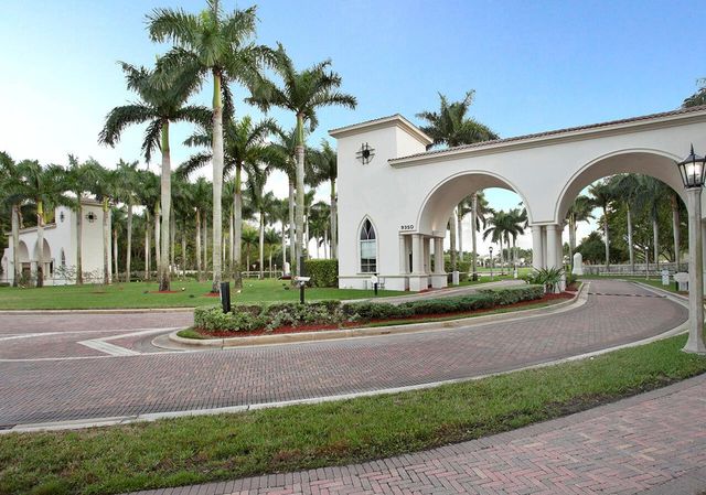 2916 Payson Way, Wellington, FL 33414