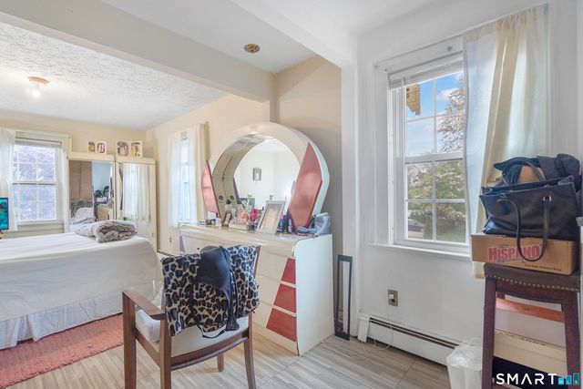 60 Pine Hill Avenue, Stamford, CT 06906