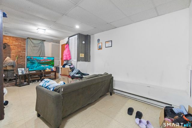 60 Pine Hill Avenue, Stamford, CT 06906