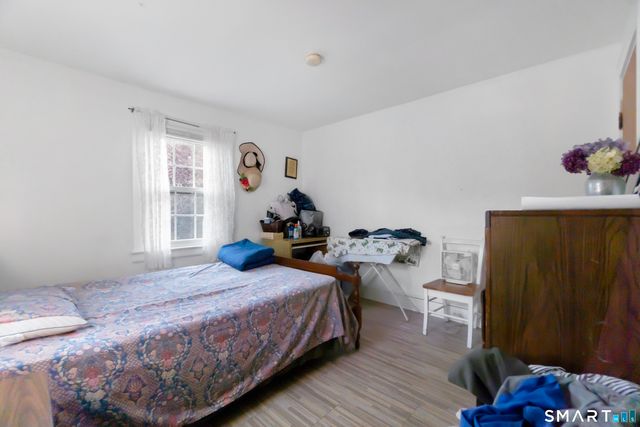 60 Pine Hill Avenue, Stamford, CT 06906