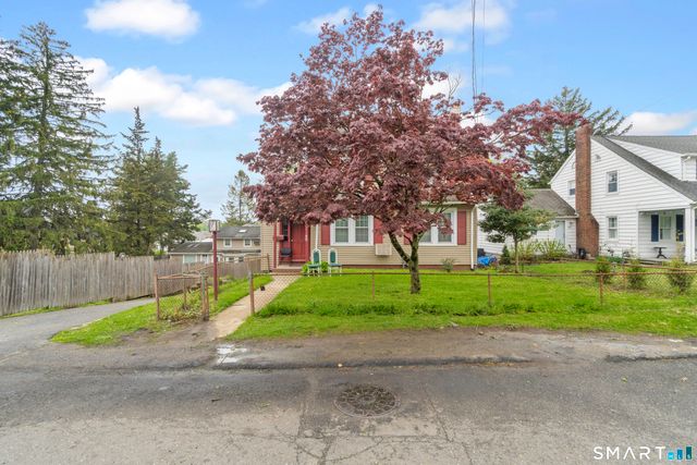 60 Pine Hill Avenue, Stamford, CT 06906
