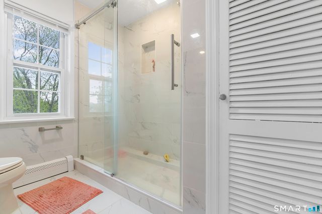 60 Pine Hill Avenue, Stamford, CT 06906