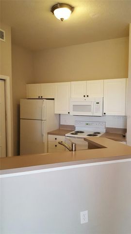 5168 NORTHRIDGE ROAD 311, Sarasota, FL 34238