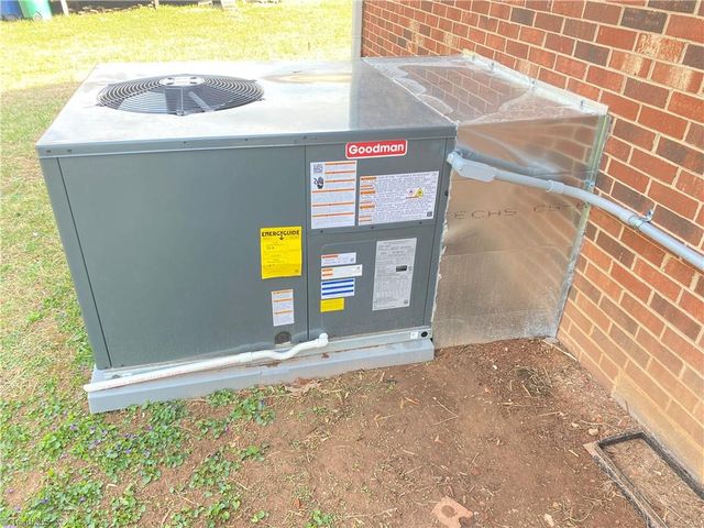 268 Young Road, Stoneville, NC 27048