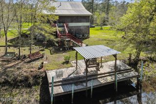 6058 3rd Street, Bay Saint Louis, MS 39520