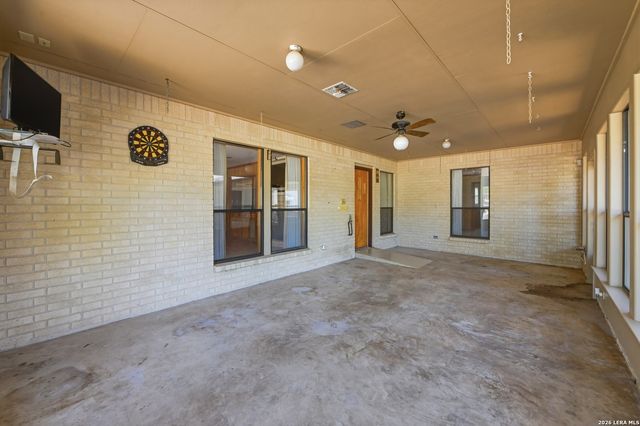 901 Gentilz, Castroville, TX 78009