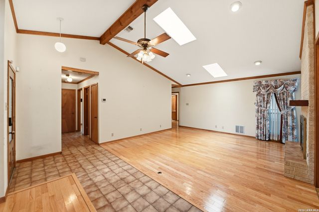 901 Gentilz, Castroville, TX 78009