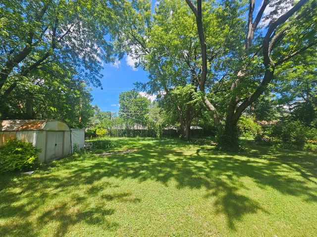 2439 S 13th Street, Niles, MI 49120