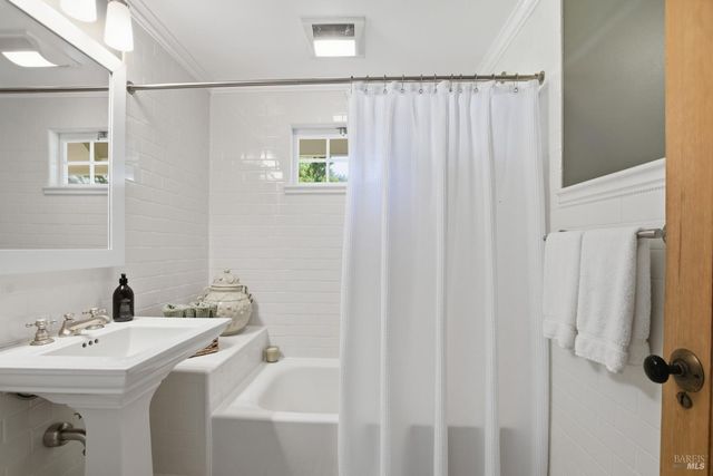 2072 Kirkland Ave, Napa, CA 94558