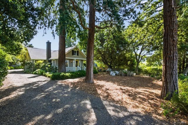 2072 Kirkland Ave, Napa, CA 94558