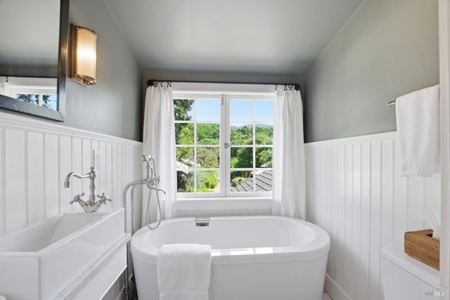 2072 Kirkland Ave, Napa, CA 94558