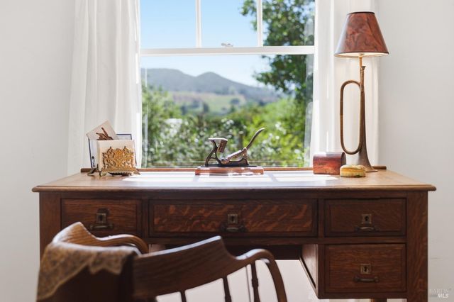 2072 Kirkland Ave, Napa, CA 94558