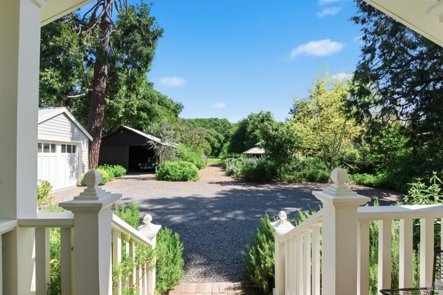 2072 Kirkland Ave, Napa, CA 94558