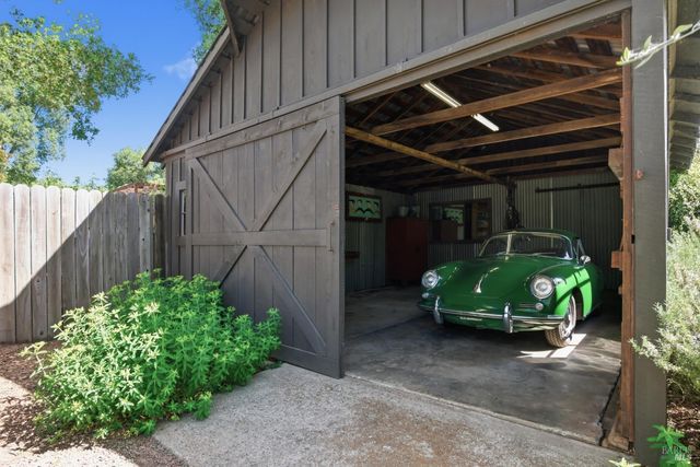 2072 Kirkland Ave, Napa, CA 94558