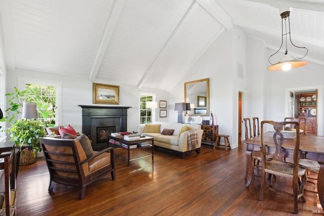 2072 Kirkland Ave, Napa, CA 94558