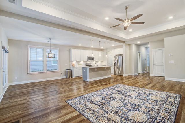 470 Coopers Hawk Drive, Summerville, SC 29483