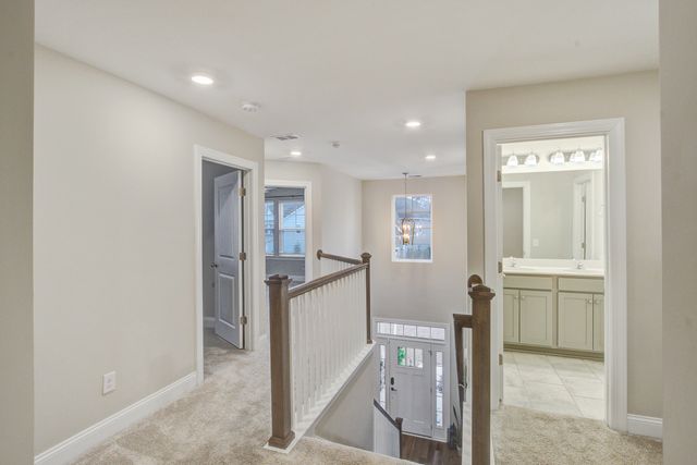 470 Coopers Hawk Drive, Summerville, SC 29483