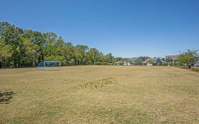 470 Coopers Hawk Drive, Summerville, SC 29483