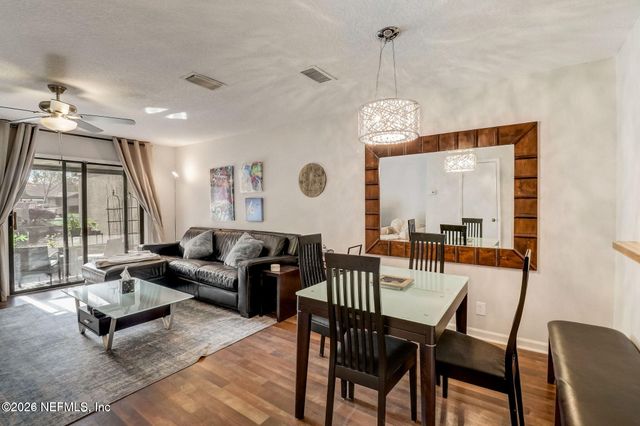 7701 BAYMEADOWS Circle W 1078, Jacksonville, FL 32256